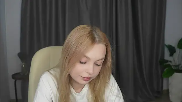 Snapshot of BaoDevazier chatting on 1, 4, 2026 BaoDevazier online show from 1, 4, 2026