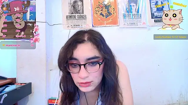 Snapshot of Ellaa_honey chatting on 11, 5, 2026 Ellaa honey online show from 11, 5, 2026