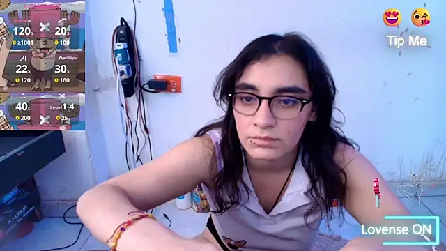 Snapshot of Ellaa_honey chatting on 3, 6, 2026 Ellaa honey online show from 3, 6, 2026