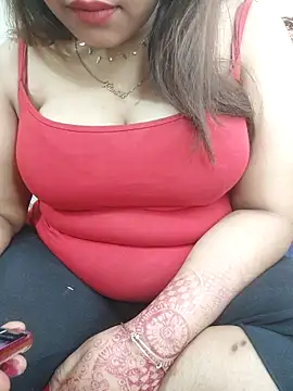 Your Mommy 003 online show from 7, 4, 2026