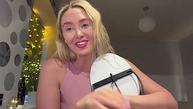 Annycute666 online show from 3, 4, 2026