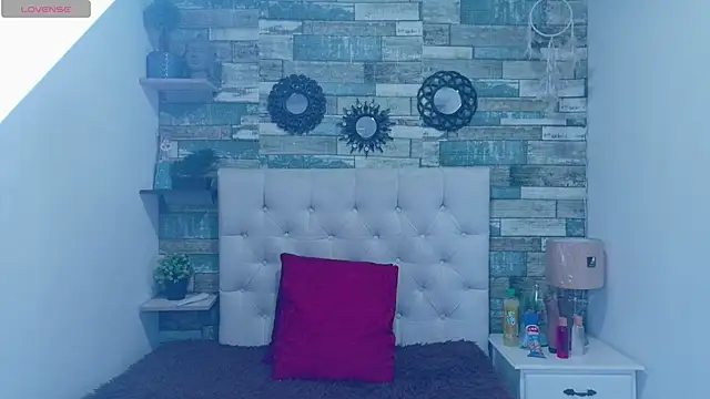 Snapshot of Skylernaomi chatting on 21, 5, 2026 Skylernaomi online show from 21, 5, 2026