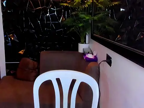  YourBeautifulShemale  online show from 4, 4, 2026