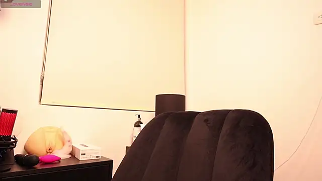 Tyler Blade online show from 13, 4, 2026