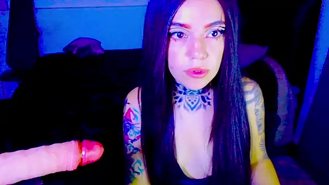 LannieGonzales online show from 16, 5, 2026