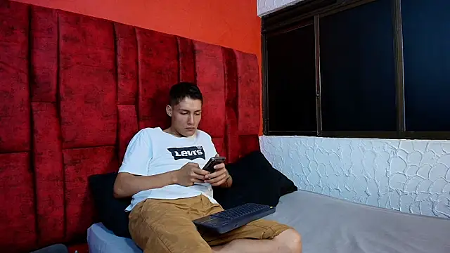 LuckandSamuel online show from 13, 4, 2026