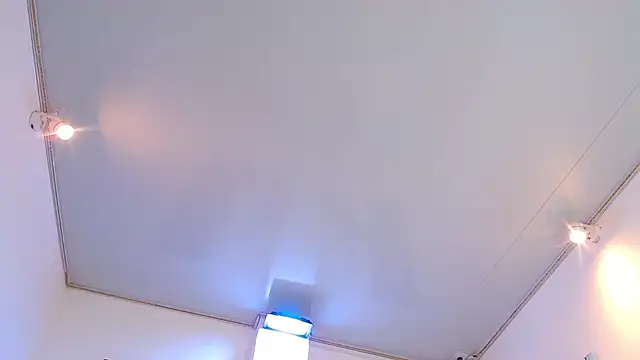 Snapshot of milo_hot_ chatting on 15, 4, 2026 milo hot online show from 15, 4, 2026