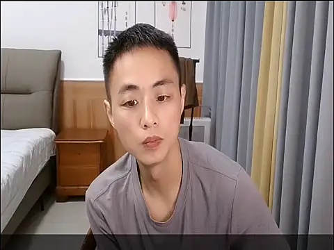 Snapshot of davidboys chatting on 18, 5, 2026 davidboys online show from 18, 5, 2026