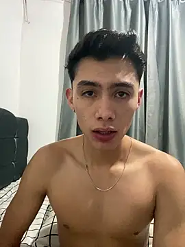 Snapshot of jmaxter chatting on 11, 4, 2026 jmaxter online show from 11, 4, 2026