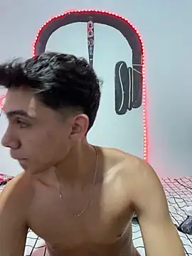 Snapshot of jmaxter chatting on 14, 4, 2026 jmaxter online show from 14, 4, 2026