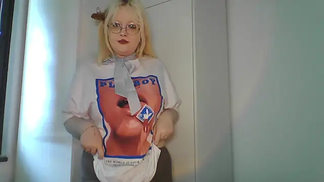 Snapshot of Elayne_Sweet chatting on 30, 5, 2026 Elayne Sweet online show from 30, 5, 2026