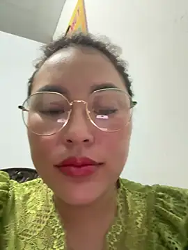Lina-Naughty online show from 26, 4, 2026