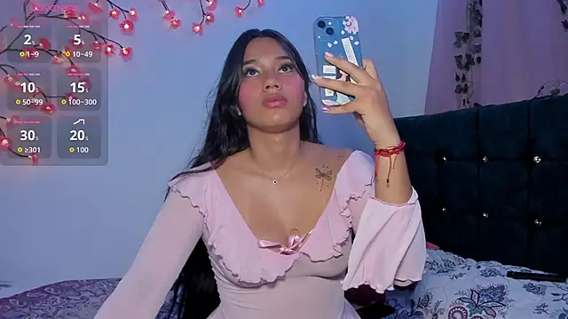 Snapshot of liaa_swan chatting on 24, 6, 2026 liaa swan online show from 24, 6, 2026