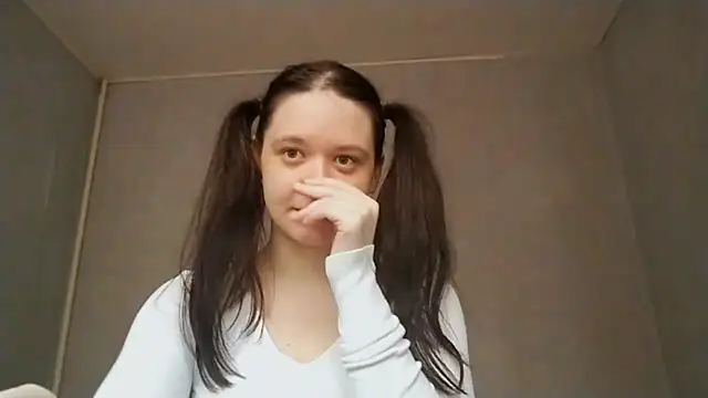 Snapshot of Rizary chatting on 3, 4, 2026 Rizary online show from 3, 4, 2026