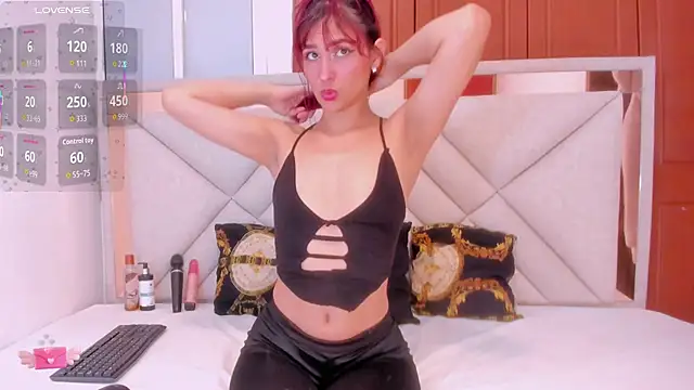 lili blaze online show from 28, 4, 2026