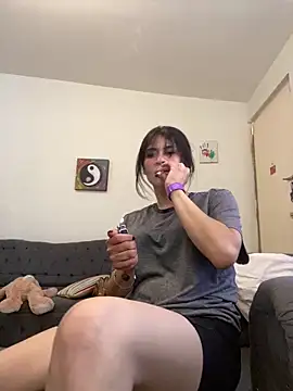 Snapshot of Nathadleche chatting on 8, 4, 2026 Nathadleche online show from 8, 4, 2026