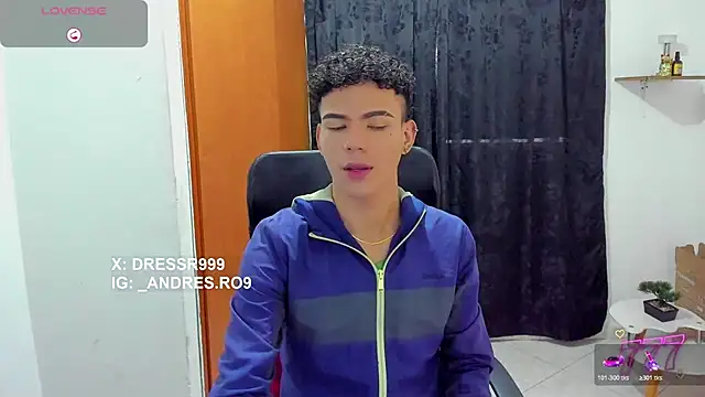 Snapshot of sebascuterouss chatting on 3, 7, 2026 sebascuterouss online show from 3, 7, 2026