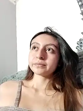 Snapshot of Lala_fluffy chatting on 13, 4, 2026 Lala fluffy online show from 13, 4, 2026