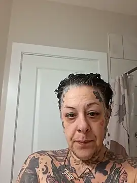 Kitty bang online show from 3, 5, 2026