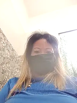 Snapshot of Bristy_BigBoobs chatting on 4, 5, 2026 Bristy BigBoobs online show from 4, 5, 2026
