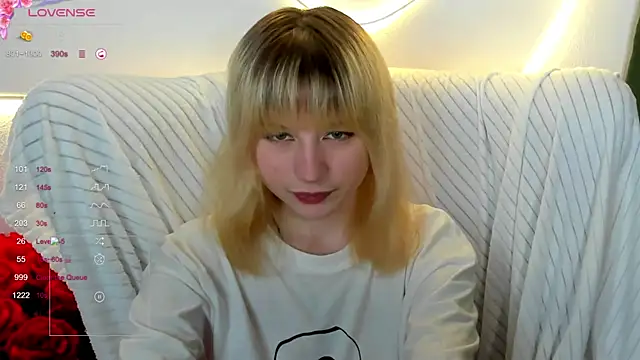 Snapshot of MiaKimiko chatting on 6, 6, 2026 MiaKimiko online show from 6, 6, 2026
