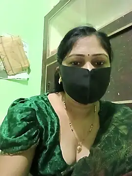 Snapshot of Pinki-girl chatting on 8, 6, 2026 Pinki-girl online show from 8, 6, 2026