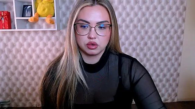 AminaSoul  online show from 4, 5, 2026