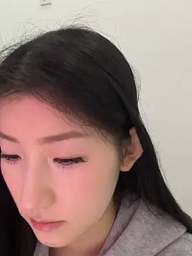 Mina ovo online show from 14, 4, 2026