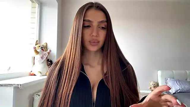 Snapshot of AlvinaMair chatting on 18, 4, 2026 AlvinaMair online show from 18, 4, 2026