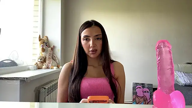 Snapshot of AlvinaMair chatting on 19, 5, 2026 AlvinaMair online show from 19, 5, 2026