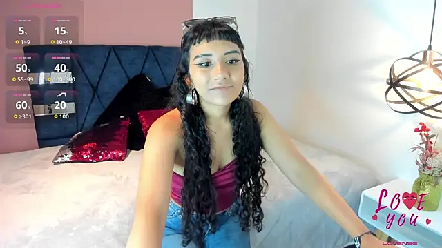 Snapshot of Hanna_Clark__ chatting on 4, 7, 2026 Hanna Clark online show from 4, 7, 2026