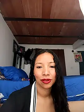 Snapshot of Wolfamara chatting on 22, 4, 2026 Wolfamara online show from 22, 4, 2026