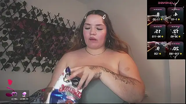 Snapshot of Samantha_Matius chatting on 29, 5, 2026 Samantha Matius online show from 29, 5, 2026