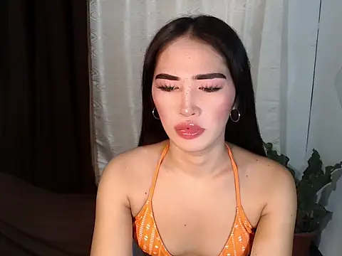 Snapshot of urasiankylie chatting on 29, 5, 2026 urasiankylie online show from 29, 5, 2026