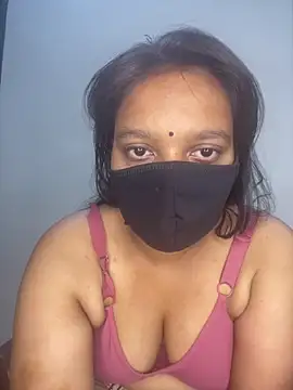 Snapshot of Monika_6999 chatting on 2, 5, 2026 Monika 6999 online show from 2, 5, 2026