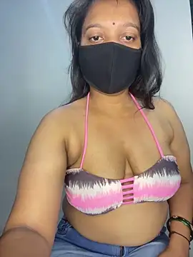 Snapshot of Monika_6999 chatting on 17, 5, 2026 Monika 6999 online show from 17, 5, 2026