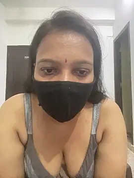 Snapshot of Monika_6999 chatting on 25, 5, 2026 Monika 6999 online show from 25, 5, 2026