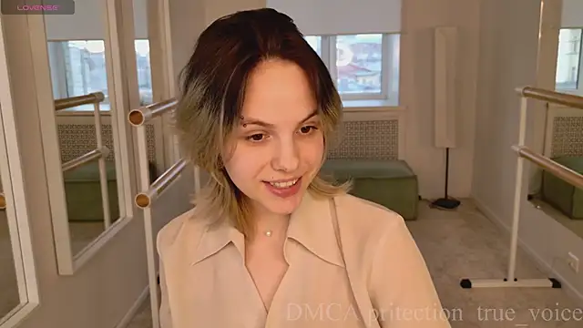 true voice online show from 18, 4, 2026