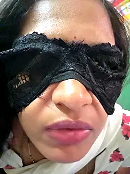 Snapshot of gshma200 chatting on 16, 4, 2026 gshma200 online show from 16, 4, 2026