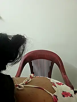 Snapshot of gshma200 chatting on 18, 4, 2026 gshma200 online show from 18, 4, 2026