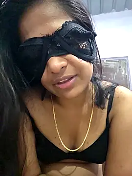 Snapshot of gshma200 chatting on 22, 4, 2026 gshma200 online show from 22, 4, 2026