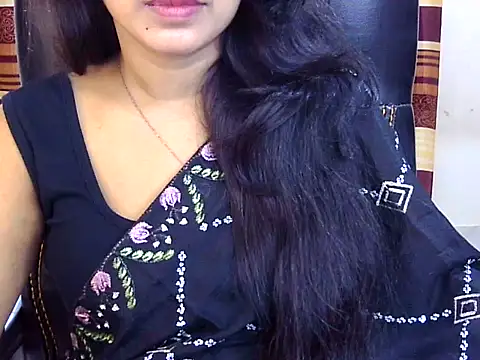 Noor Zarin online show from 28, 4, 2026
