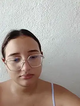 Snapshot of naughty_girl_hot_ chatting on 24, 5, 2026 naughty girl hot online show from 24, 5, 2026