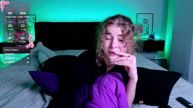 Girl Next Door 18 online show from 23, 4, 2026