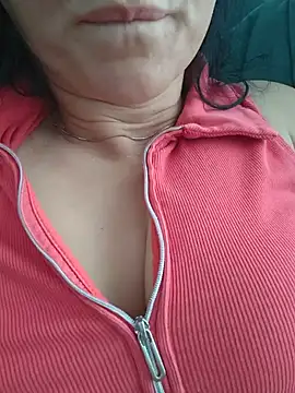 Snapshot of sara_41 chatting on 9, 7, 2026 sara 41 online show from 9, 7, 2026