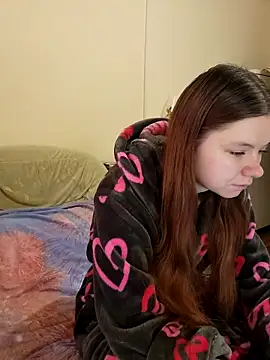 Snapshot of JessicaHolland1 chatting on 15, 4, 2026 JessicaHolland1 online show from 15, 4, 2026