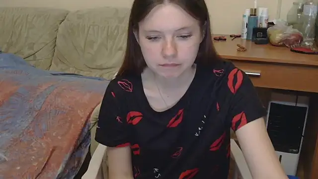 Snapshot of JessicaHolland1 chatting on 13, 5, 2026 JessicaHolland1 online show from 13, 5, 2026