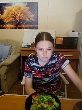 Snapshot of JessicaHolland1 chatting on 15, 6, 2026 JessicaHolland1 online show from 15, 6, 2026