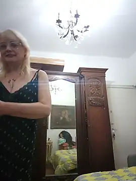 MatureElegantWidow online show from 22, 5, 2026