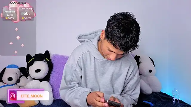 ETTE MOON online show from 18, 4, 2026